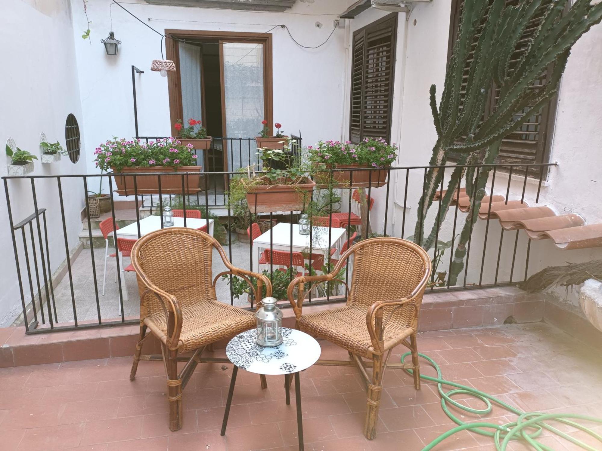 Palazzo Del Bono Suites ปาแลร์โม ภายนอก รูปภาพ